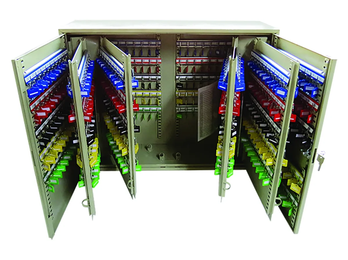 CAJA PARA 600 LLAVES AJUSTABLE AN:73cmxAL:55cm "X"
