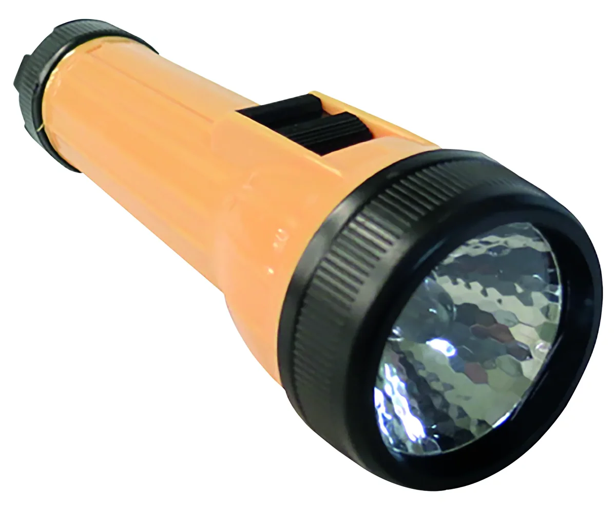 LINTERNA PLASTICO LED USA 2 "C" AMARILLA "X"