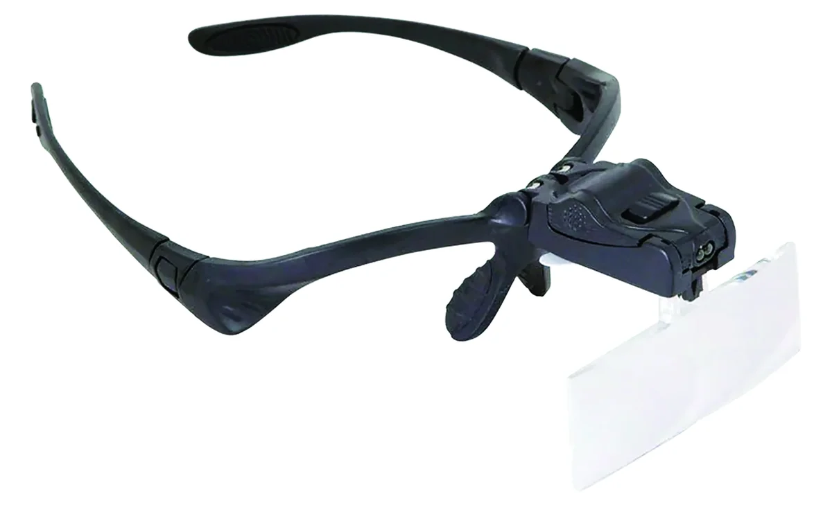 LUPA ANTEOJO NEGRA 1-3.5x 2LEDS LR1130